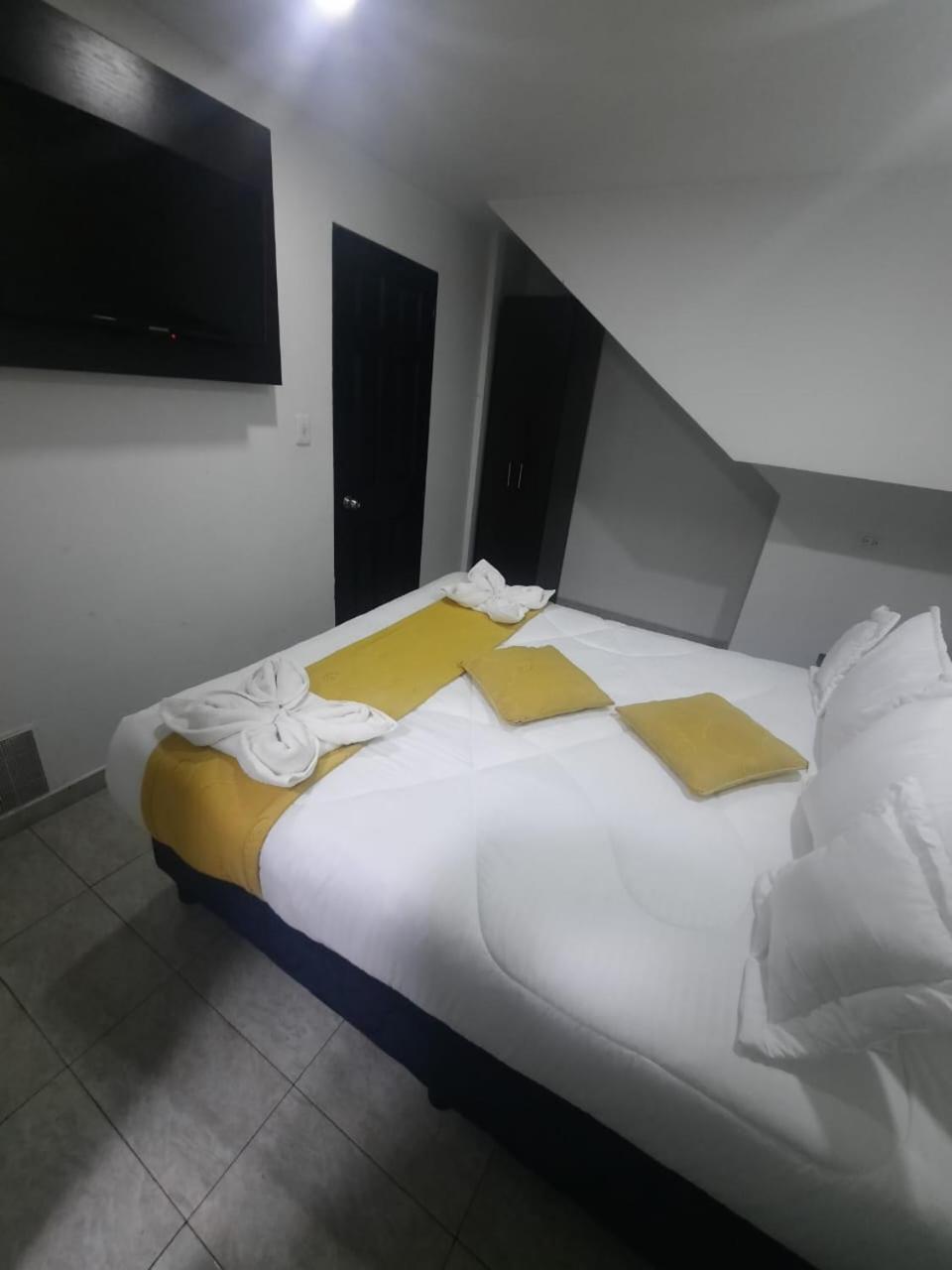 Hotel Zafiro Boutique Bogota Bagian luar foto